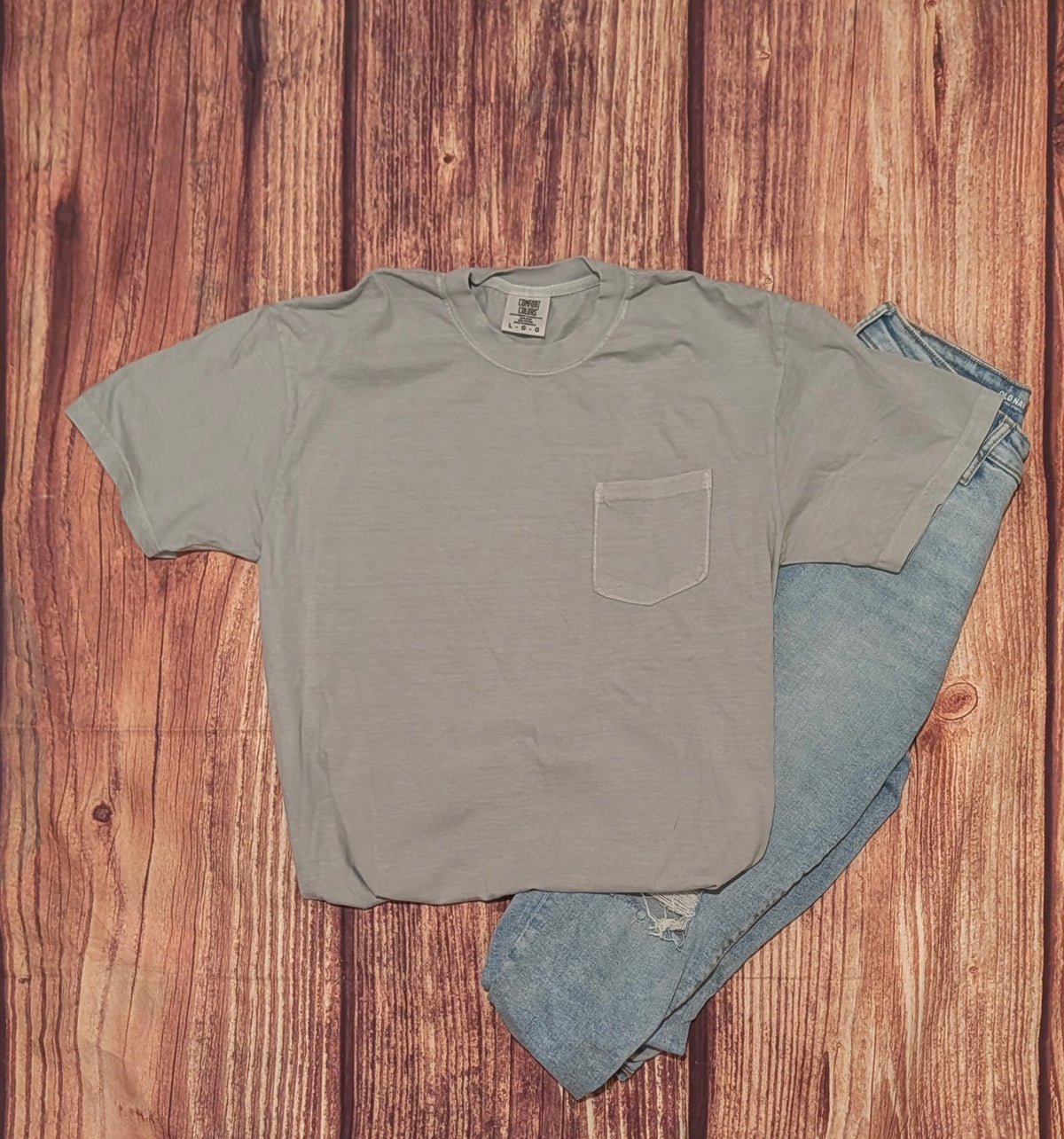 Comfort Colors Unisex Pocket T Shirt