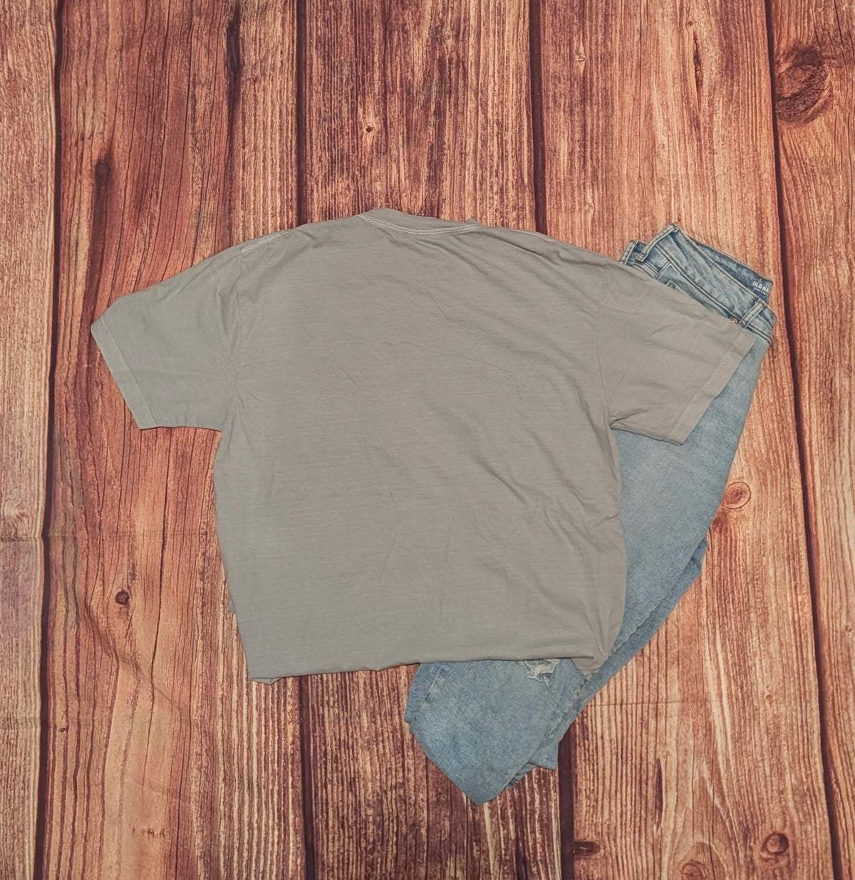 Ghost Pocket Comfort Colors Unisex Pocket T Shirt