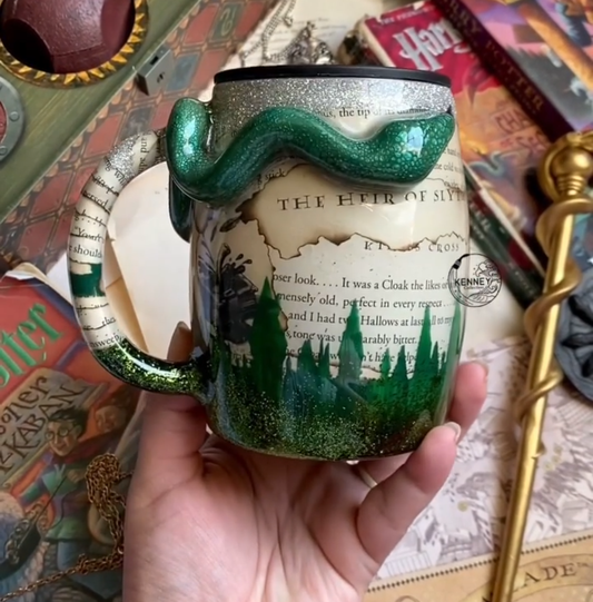 3D Snake Hogwarts Book Page Tumbler